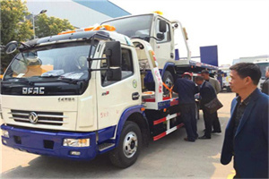 息县汽车道路救援拖车价格